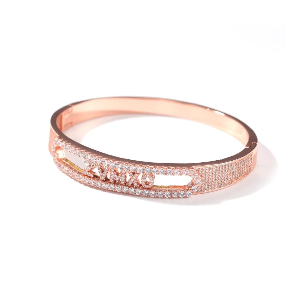 Girls Need Bling Bangle