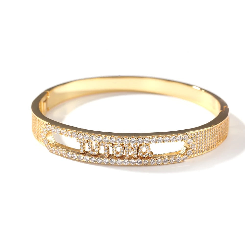 Girls Need Bling Bangle