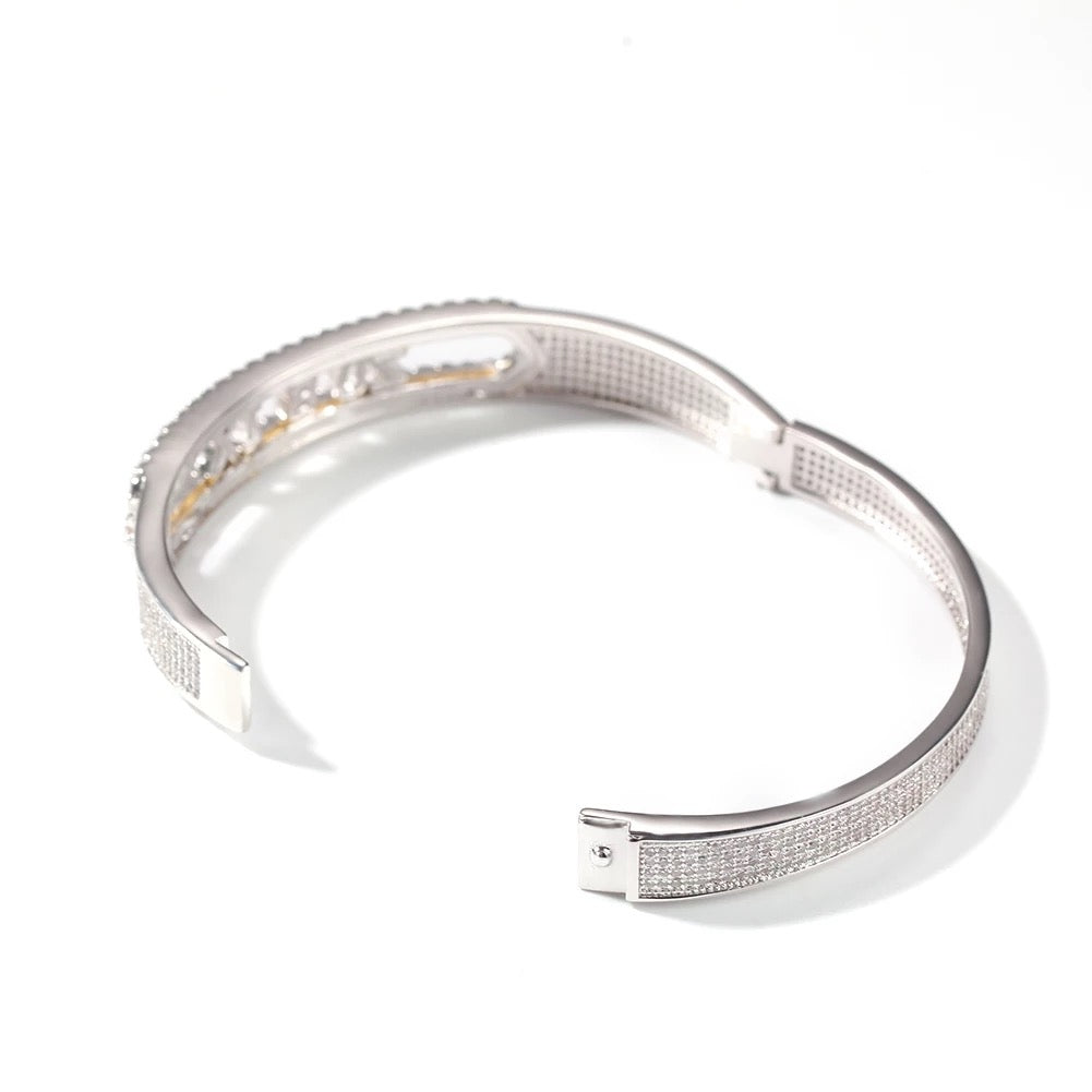 Girls Need Bling Bangle